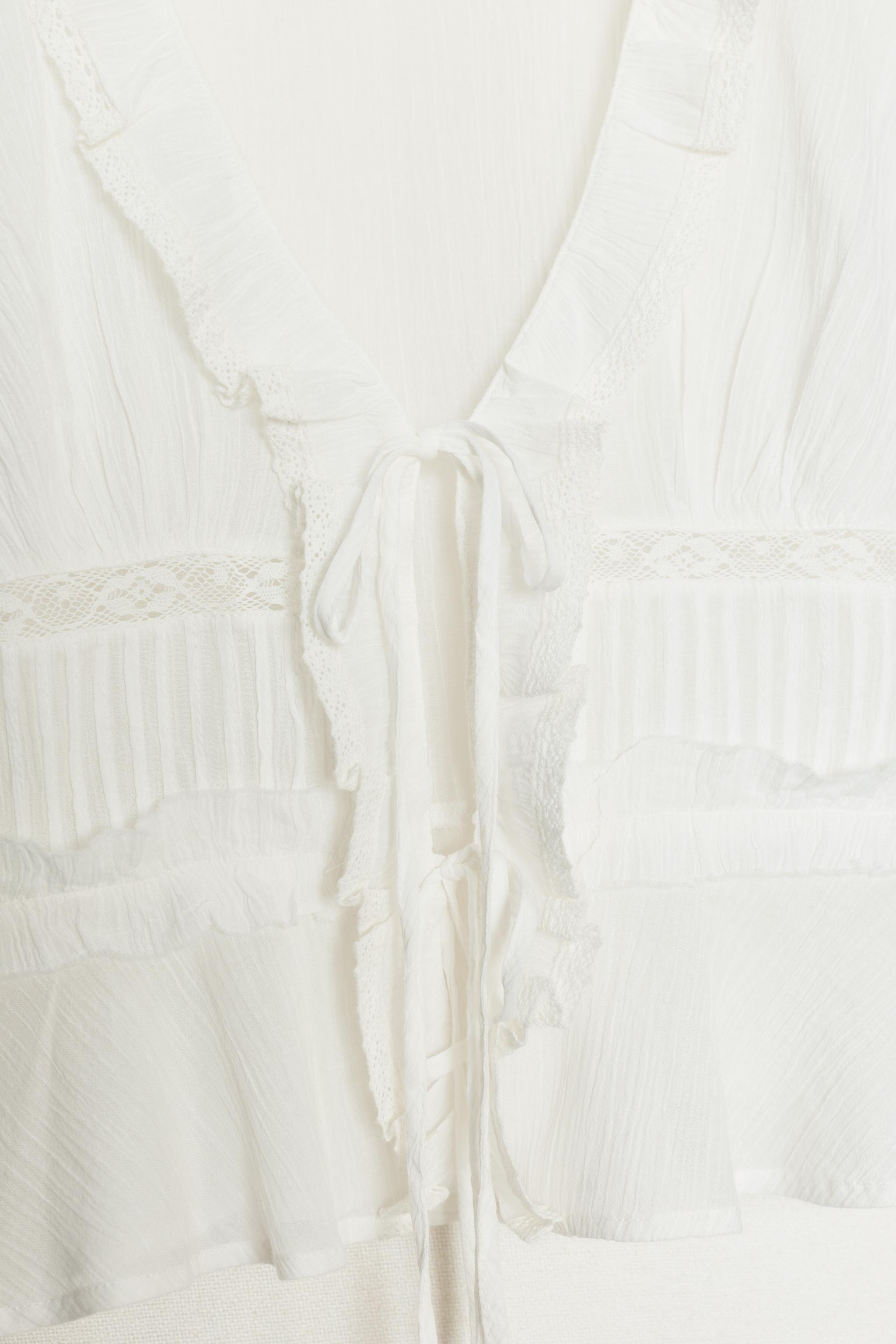CHEMISE GAZE BRODERIES ET VOLANTS